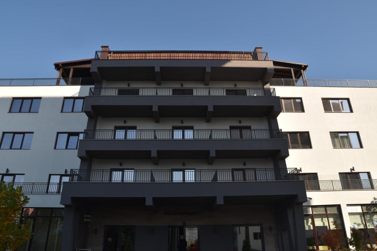 Hotel Bulevard Râmnicu Vâlcea Buitenkant foto